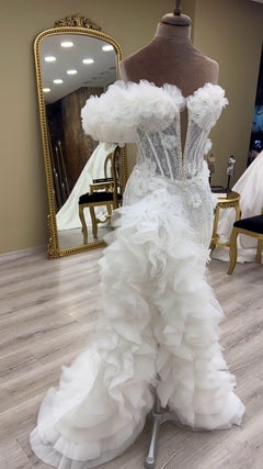 G21-060A - Elfenbein Spitze Prinzessinnen-Ballkleid Brautkleid - GELİNLİK21