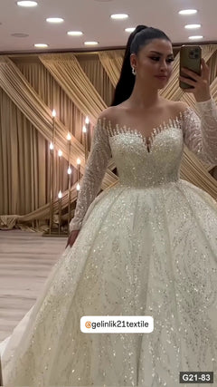 G21-083 Elfenbein Prinzessinnen-Ballkleid Brautkleid Hauptansicht Clean Frame