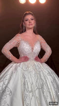 G21-089 Elfenbein Prinzessinnen-Ballkleid Brautkleid Hauptansicht Clean Frame