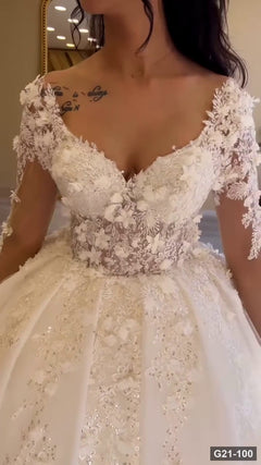 G21-100 Elfenbein Prinzessinnen-Ballkleid Brautkleid Hauptansicht Clean Frame