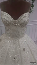 G21-141 Elfenbein Prinzessinnen-Ballkleid Brautkleid Hauptansicht Clean Frame