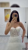 G21-147 Elfenbein Prinzessinnen-Ballkleid Brautkleid Hauptansicht Clean Frame