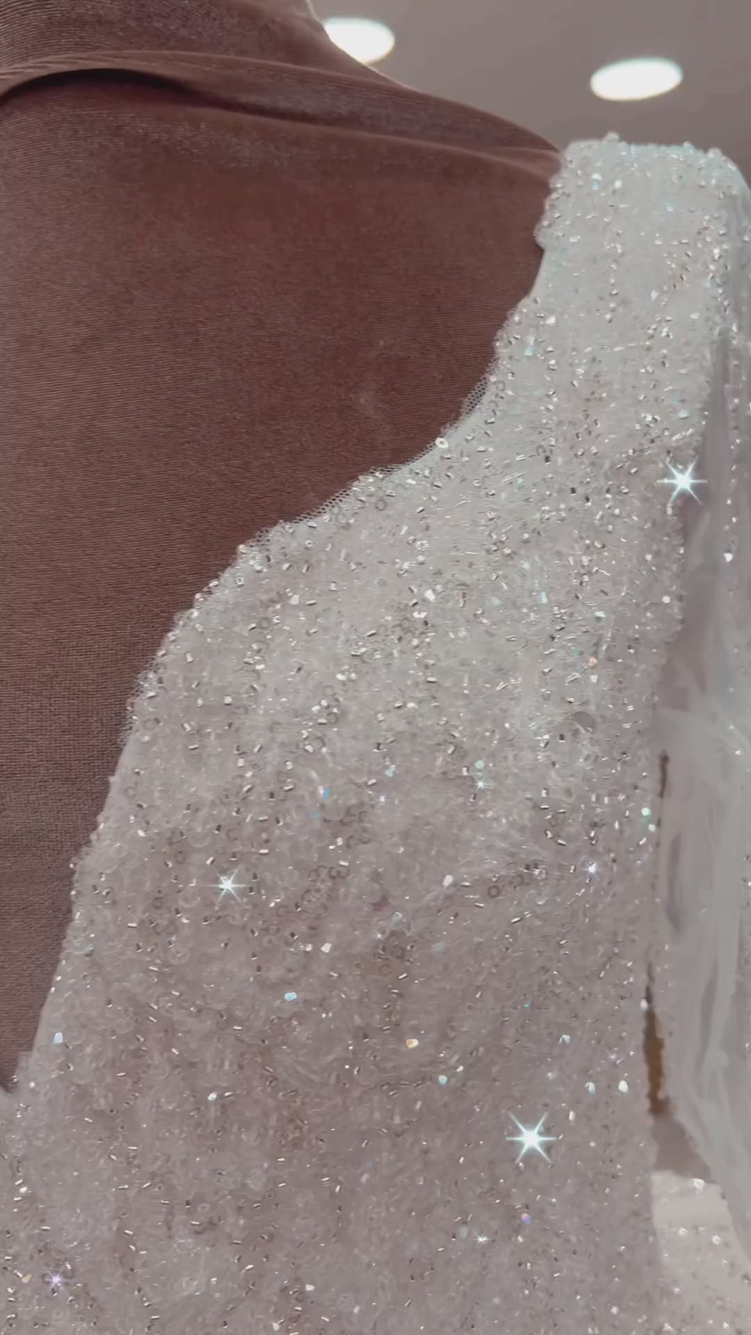 G21-134A - Soft Elfenbein Embellished Prinzessinnen-Ballkleid Brautkleid