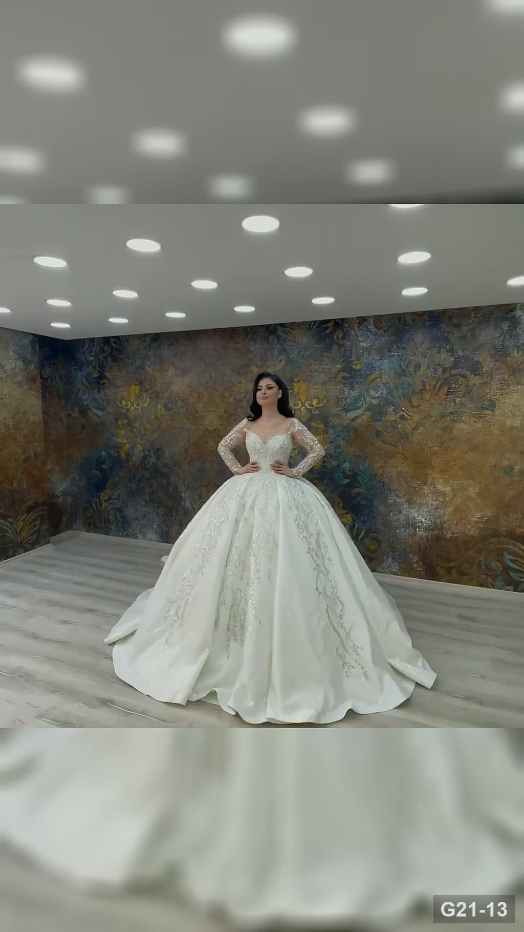 G21-013 Elfenbein Ballkleid Spitze Brautkleid und Kapellenschleppe