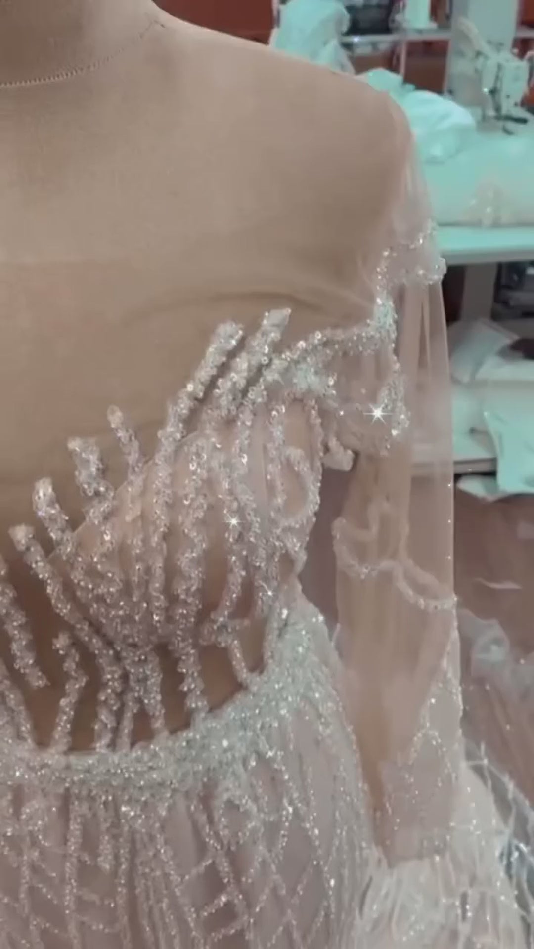 G21-115 Elfenbein Ballkleid Spitze Brautkleid und Kapellenschleppe