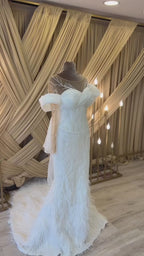 G21-064A - Champagner Spitze Prinzessinnen-Ballkleid Brautkleid