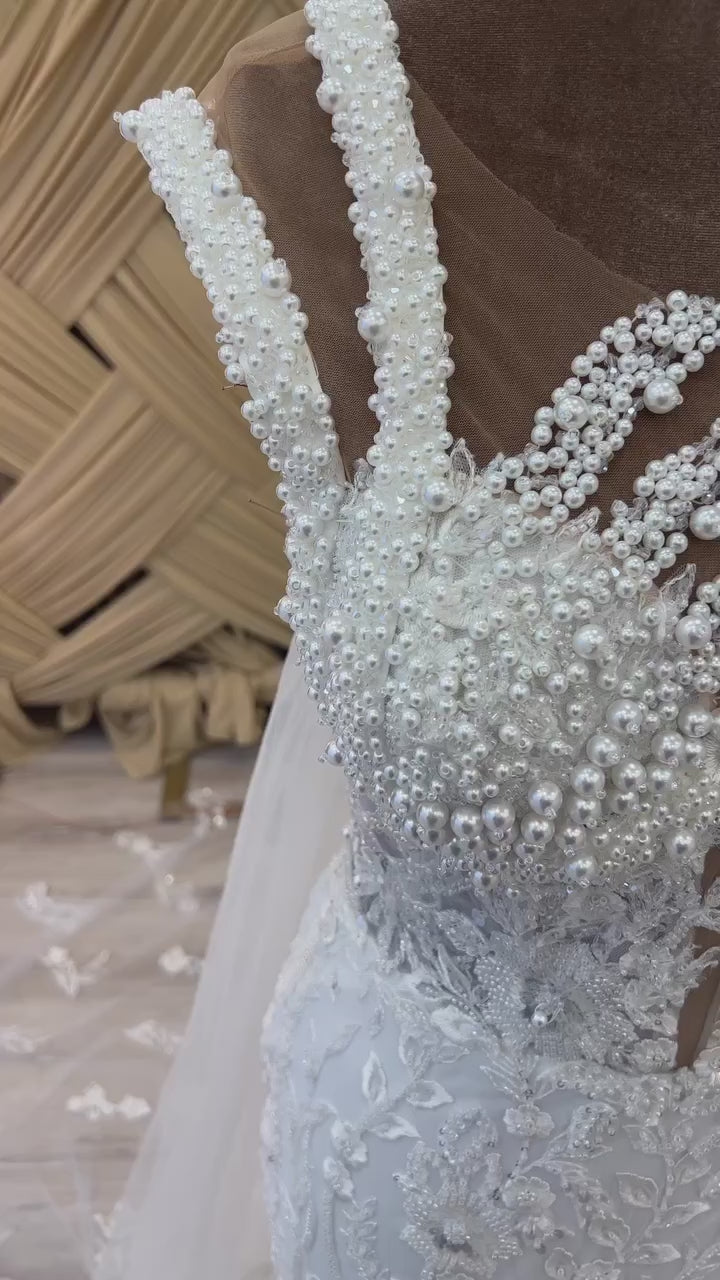 G21-116A - Soft Elfenbein Perlenspitze Prinzessinnen-Ballkleid Brautkleid